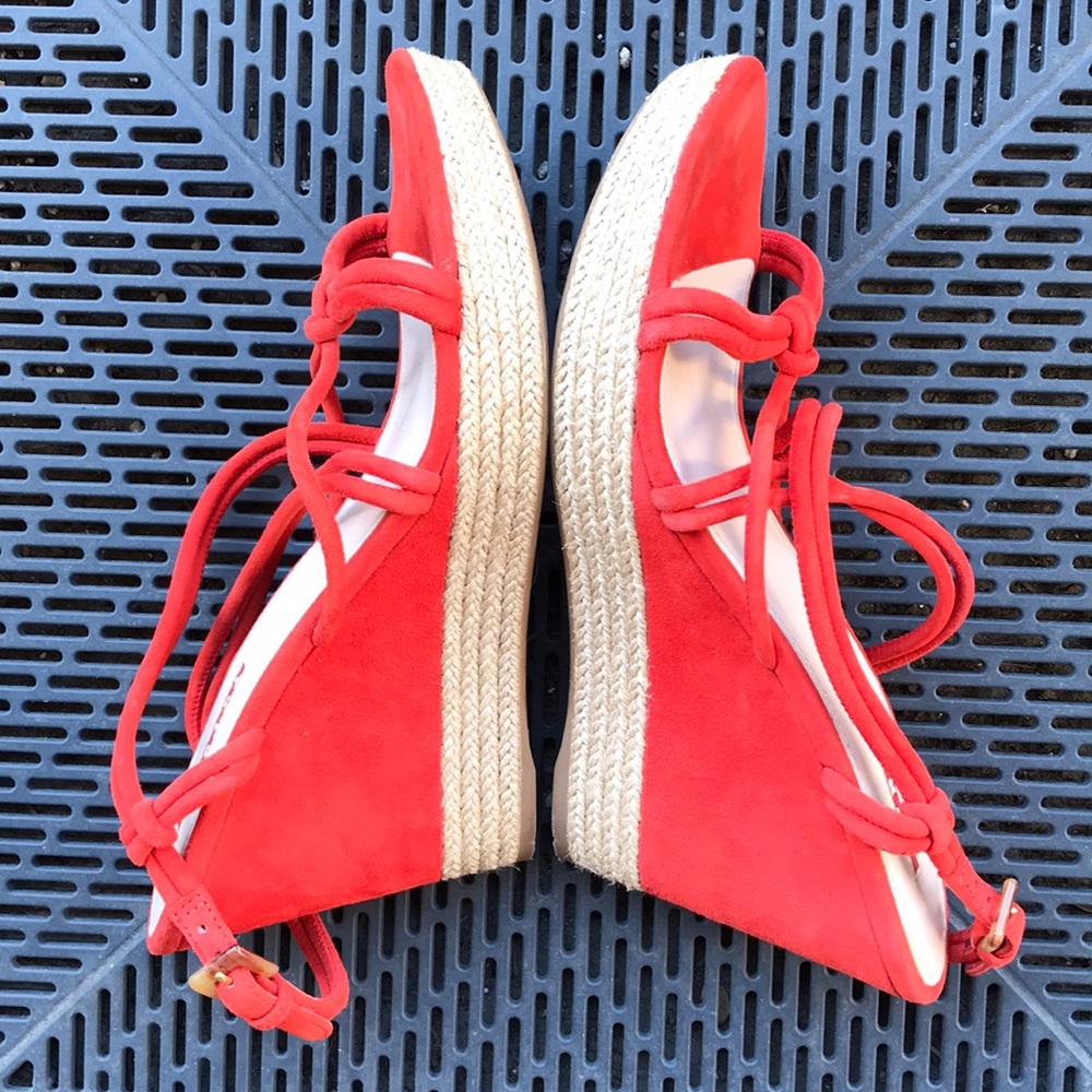 💯 PRADA red suede wedges - EUC